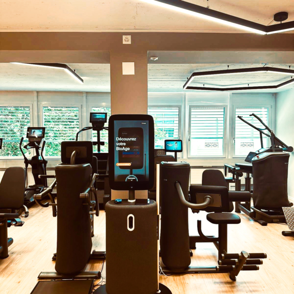 small-group-training-lausanne-dani-forme-sport-activ-sante-hiit-cardio-pilates-caf-full-body-cours-collectif-coach-personal-training-coaching-prive-wellness-scan-hub